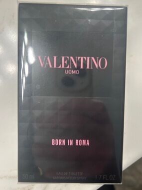 Valentino Uomo Born in Roma –    Eau De Toilette 1.7 fl oz NIB
